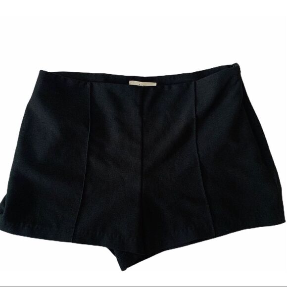 BCNU Black Tuxedo Like Shorts Small - Picture 1 of 2